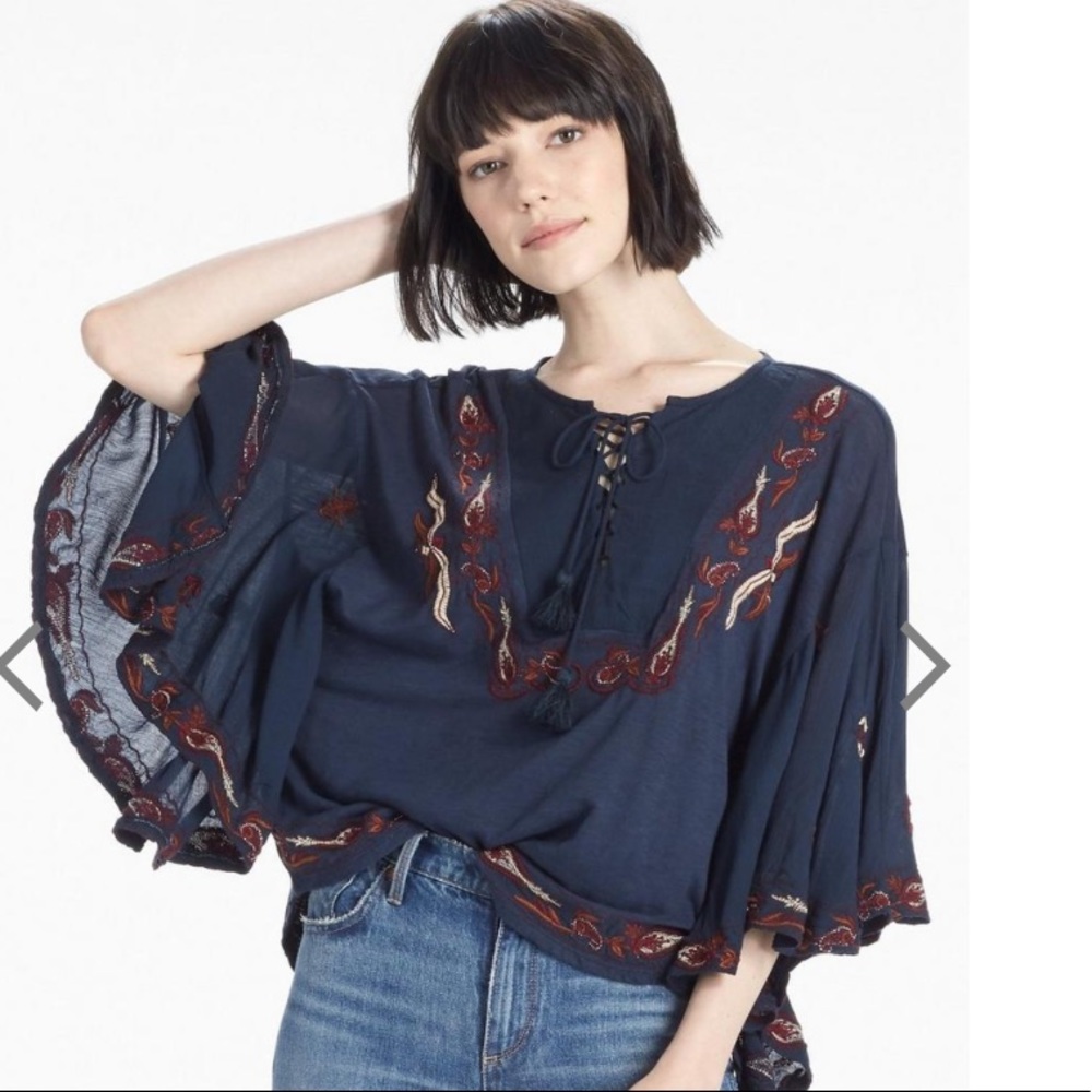 Lucky brand lace up embroidered peasant top.